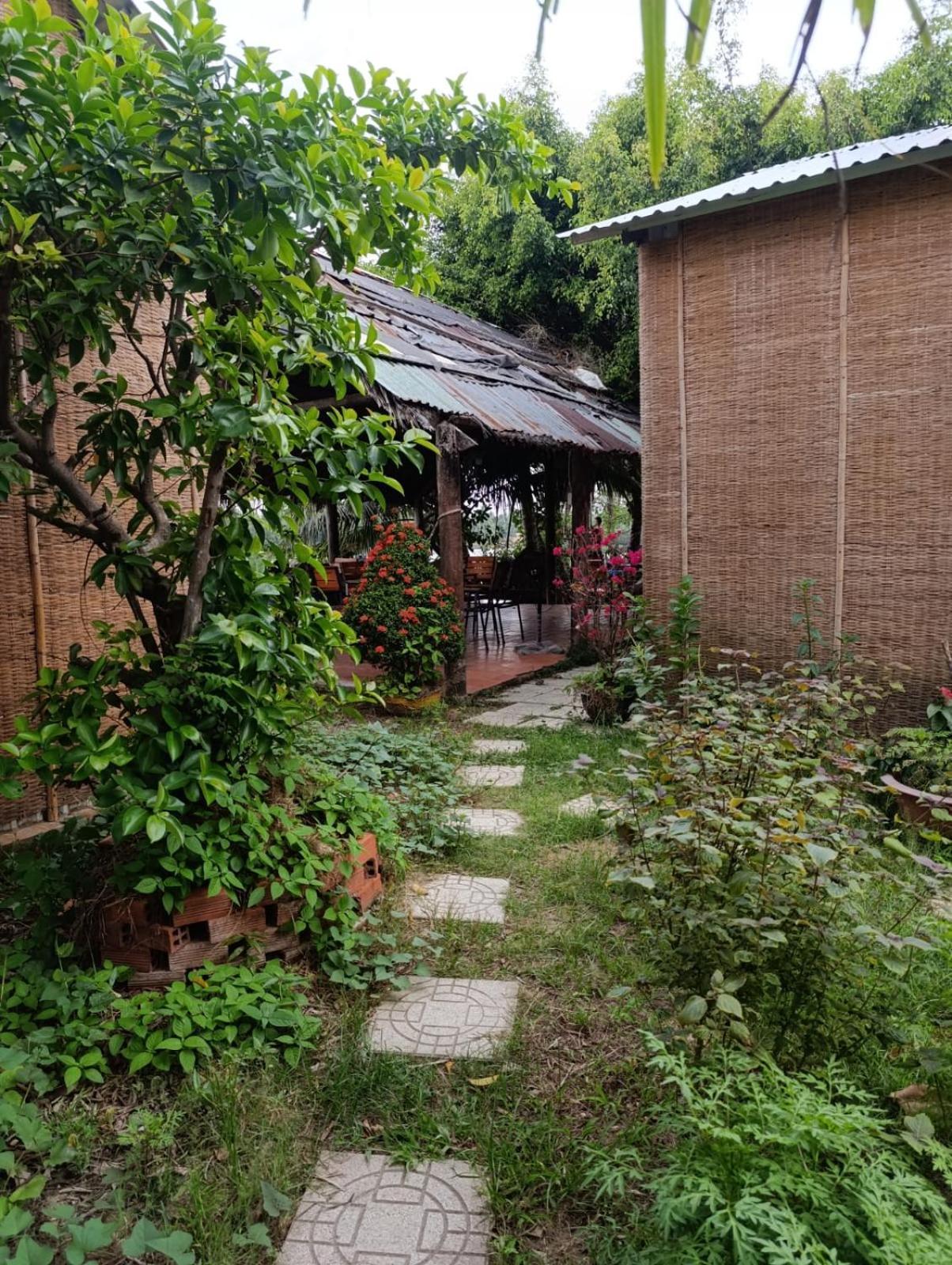 Bentrestay Giong Tu Dien Экстерьер фото
